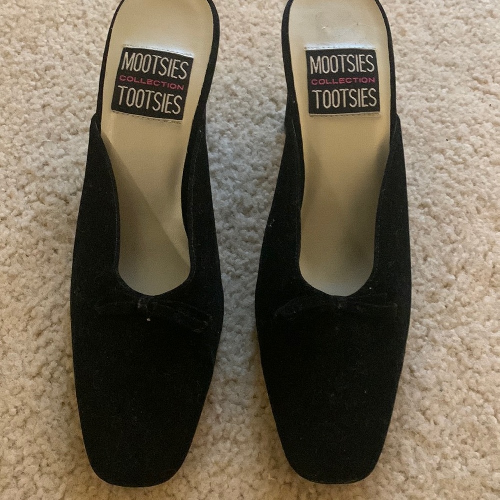 Vintage Mootsie Tootsie, velvet mules, 7